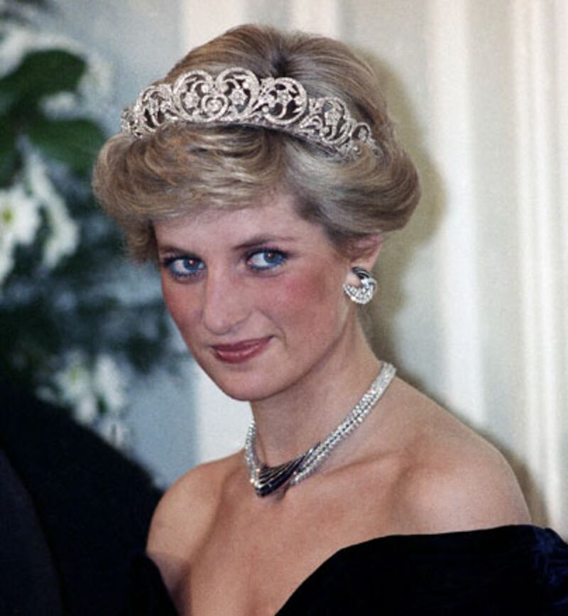 galleries/2009/12/10/women-s-sex-scandals/lady-sex-scandals---princess-diana_evbn89