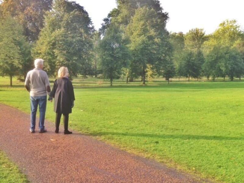 galleries/2013/10/13/lea-michele-nicki-minaj-more-celebrity-twitter-pictures-photos/131011-celeb-twitpics-clinton_gyi63m