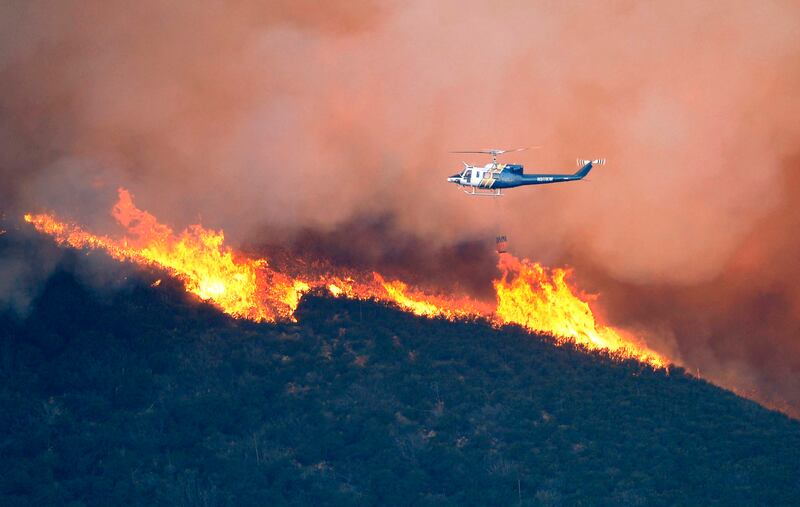 galleries/2013/05/03/inferno-rages-in-southern-california-photos/calif-fire-07_jahjux