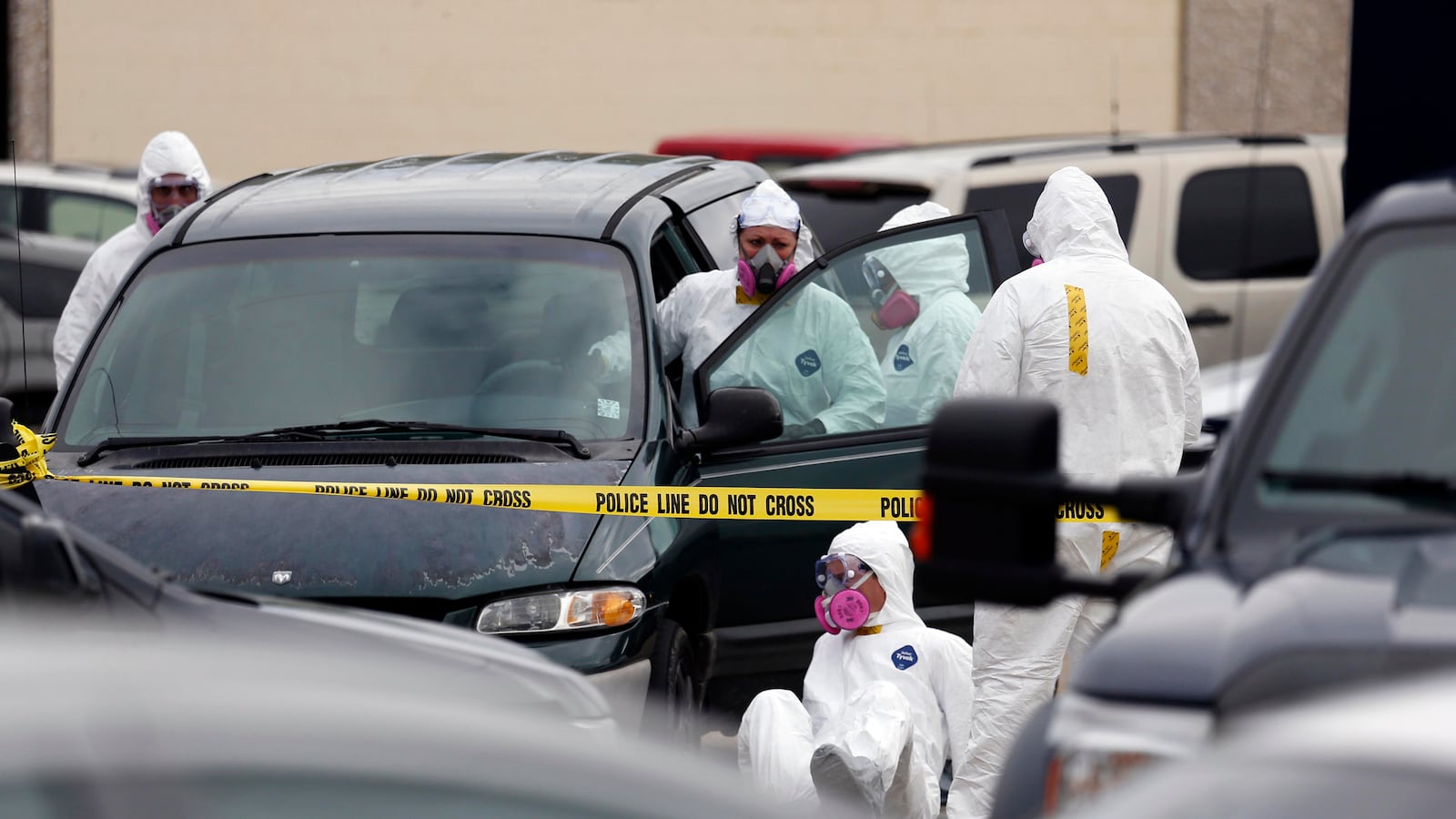 articles/2013/04/30/oxford-miss-famous-elvis-kimonos-castor-beans-and-a-grinder/130429-Stevens-Mississippi-Ricin-Trial-tease_nvzxi3