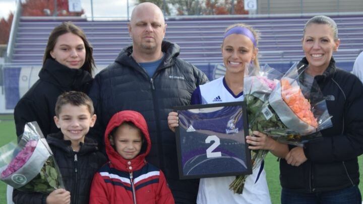 66401897_1657036071598941_r_uwoe2x