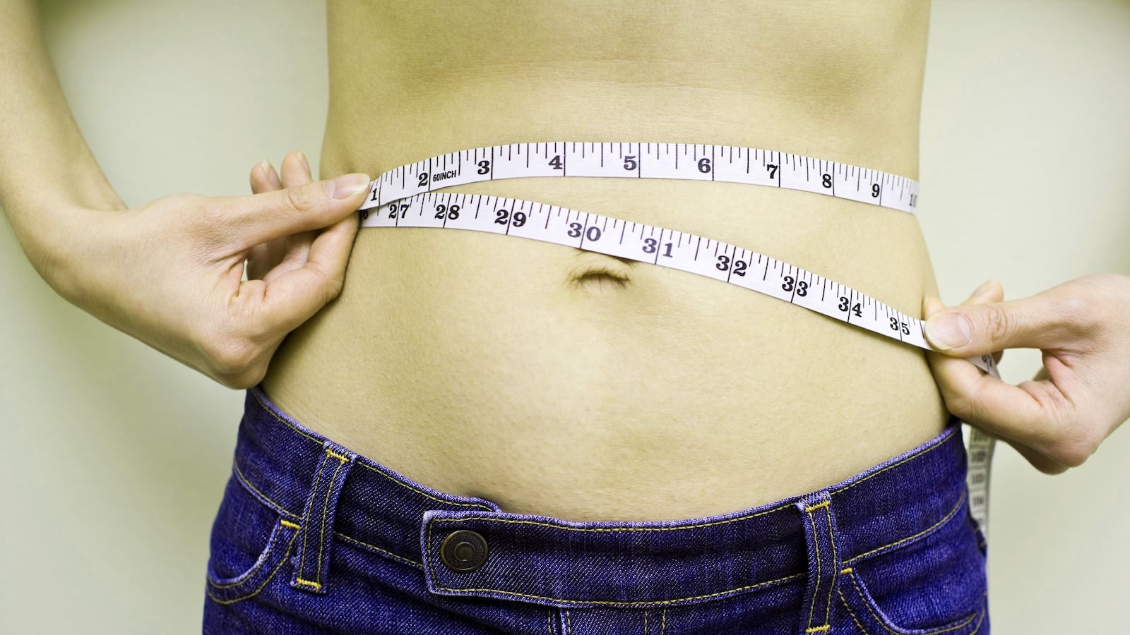 articles/2015/08/19/could-the-microbiome-cure-eating-disorders/150819-arnold-anorexia-tease_atewm4