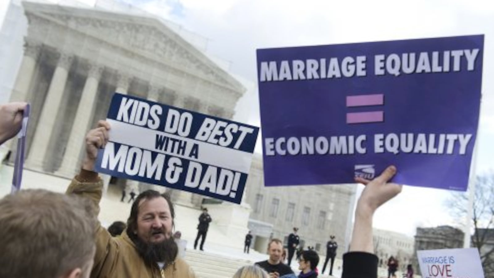 articles/2013/03/28/science-study-finds-voters-don-t-trust-the-other-side-but-do-trust-their-own-elites/science-study-finds-voters-don-t-trust-the-other-side-but-do-trust-their-own-elites-image_dyzoby