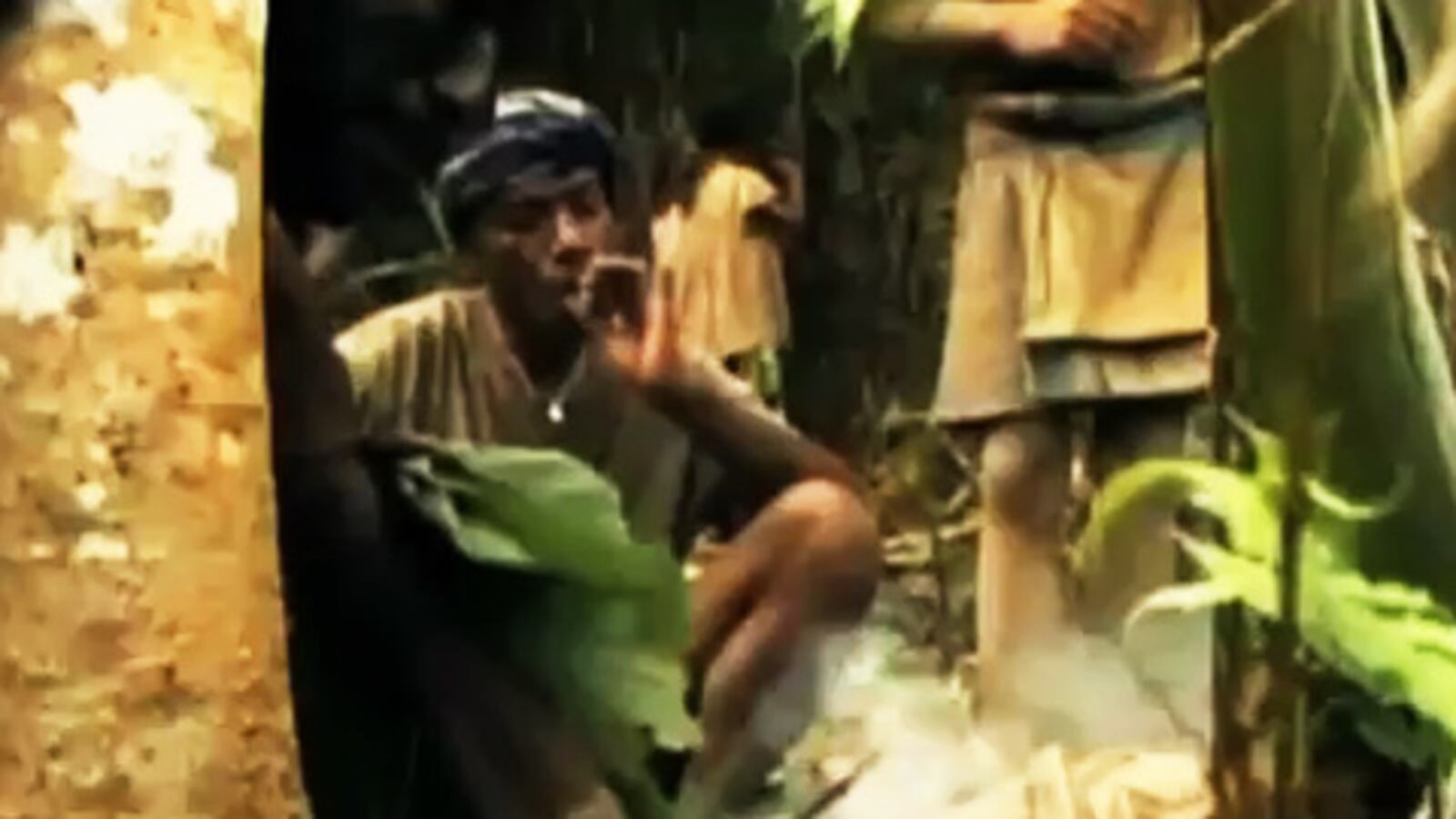 videos/2010/09/18/les-stroud-and-the-hewa-tribe/lesstroudritual_fpziqx