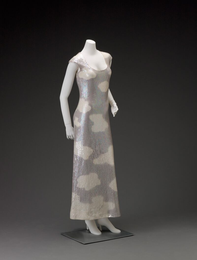 galleries/2014/05/21/halston-warhol-silver-suede-a-decades-long-friendship-photos/140520-warhol-halston-clouds_wq7zet