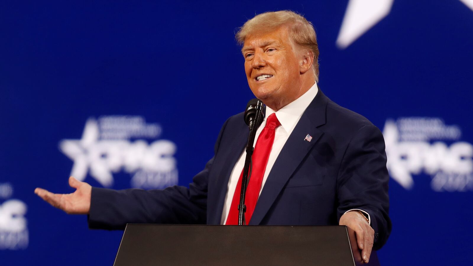 2021-06-02T152441Z_957334029_RC2FSN9S0UE3_RTRMADP_3_USA-TRUMP_ihm2v2