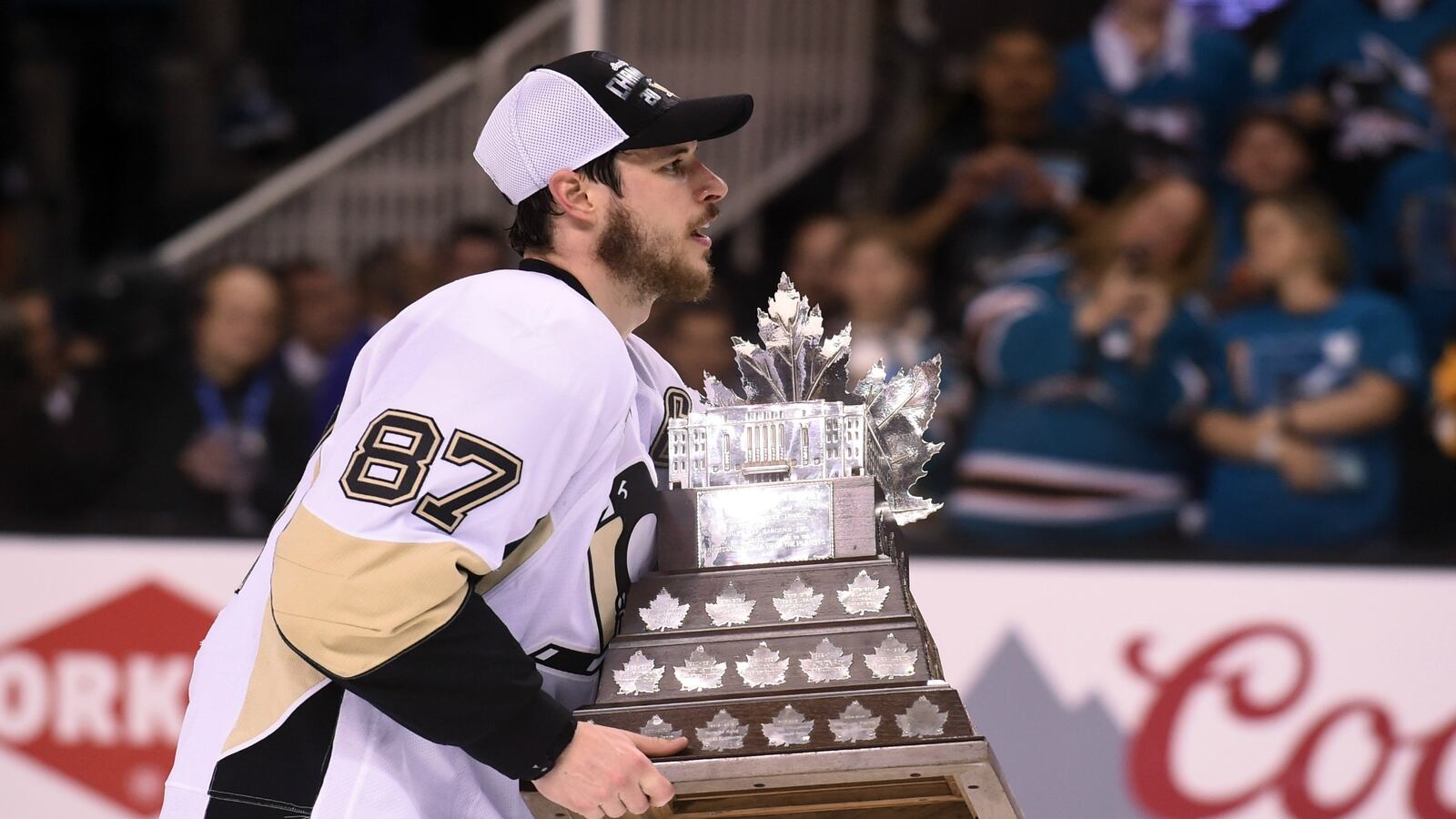 cheats/2016/06/12/pittsburgh-penguins-win-stanley-cup/160612-penguins-stanley-cup-cheat_toqu8m