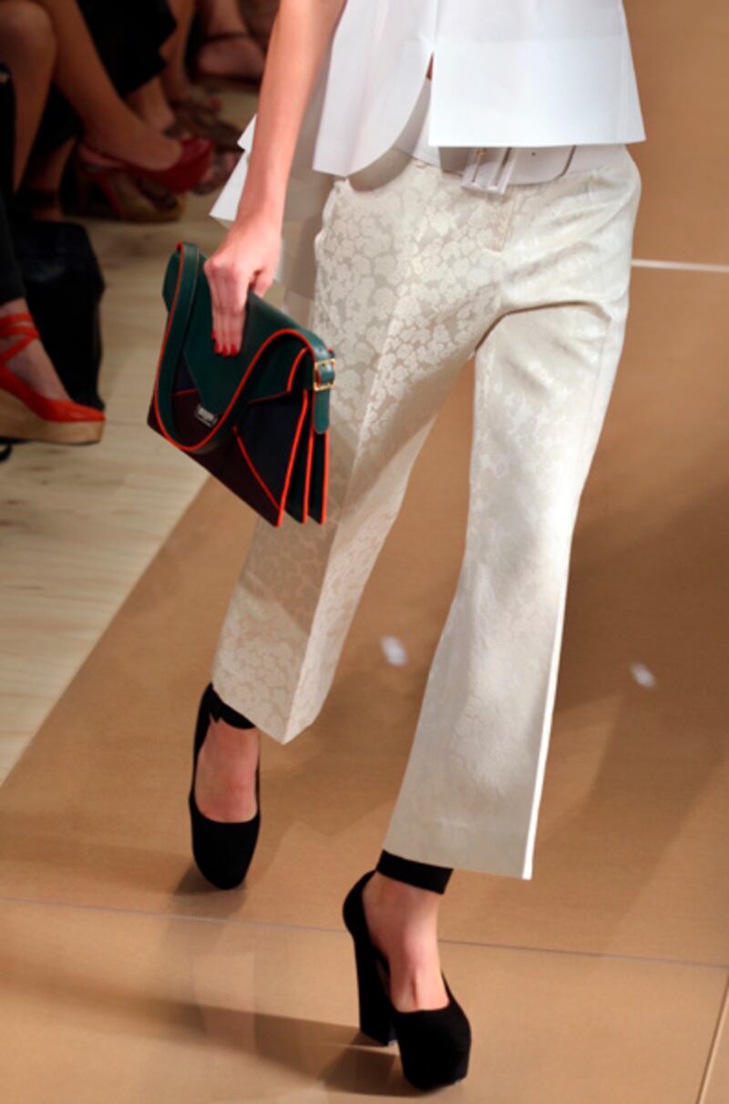 galleries/2011/10/07/evolution-of-the-handbag-photos/handbag-trends-7-celine_fvlkht