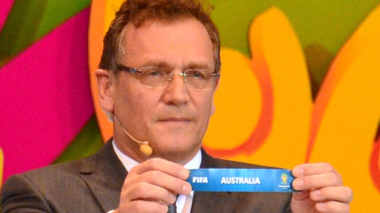 cheats/2013/12/06/u-s-plays-ghana-in-world-cup/131206-world-cup-draw-tease_am64xf