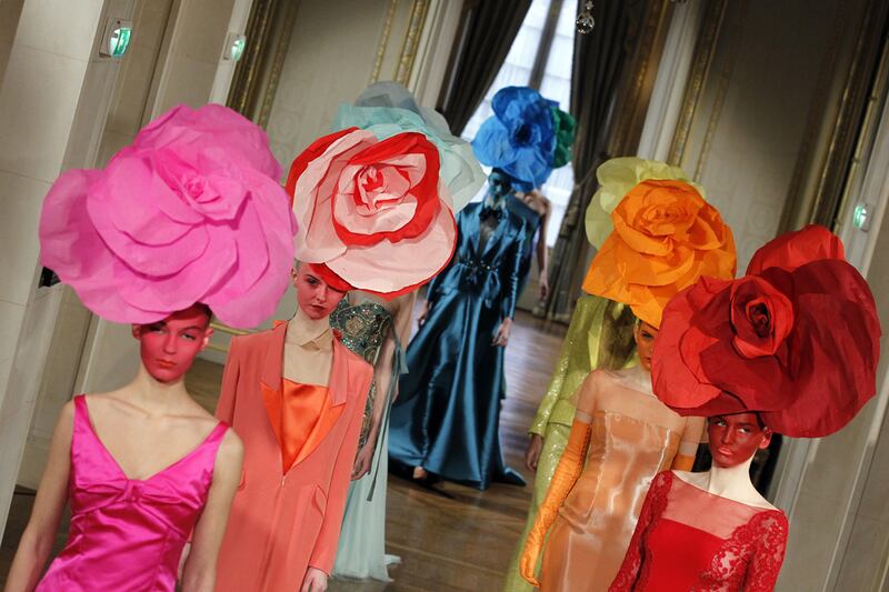 galleries/2012/01/25/chanel-givenchy-dior-spring-2012-couture-paris-photos/best-of-couture-mabille-hats_tnz6dx