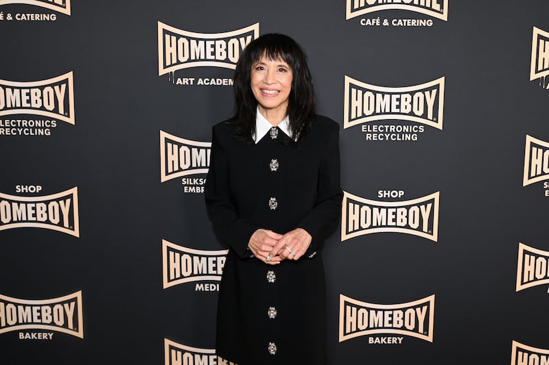 Lauren Tom Awards