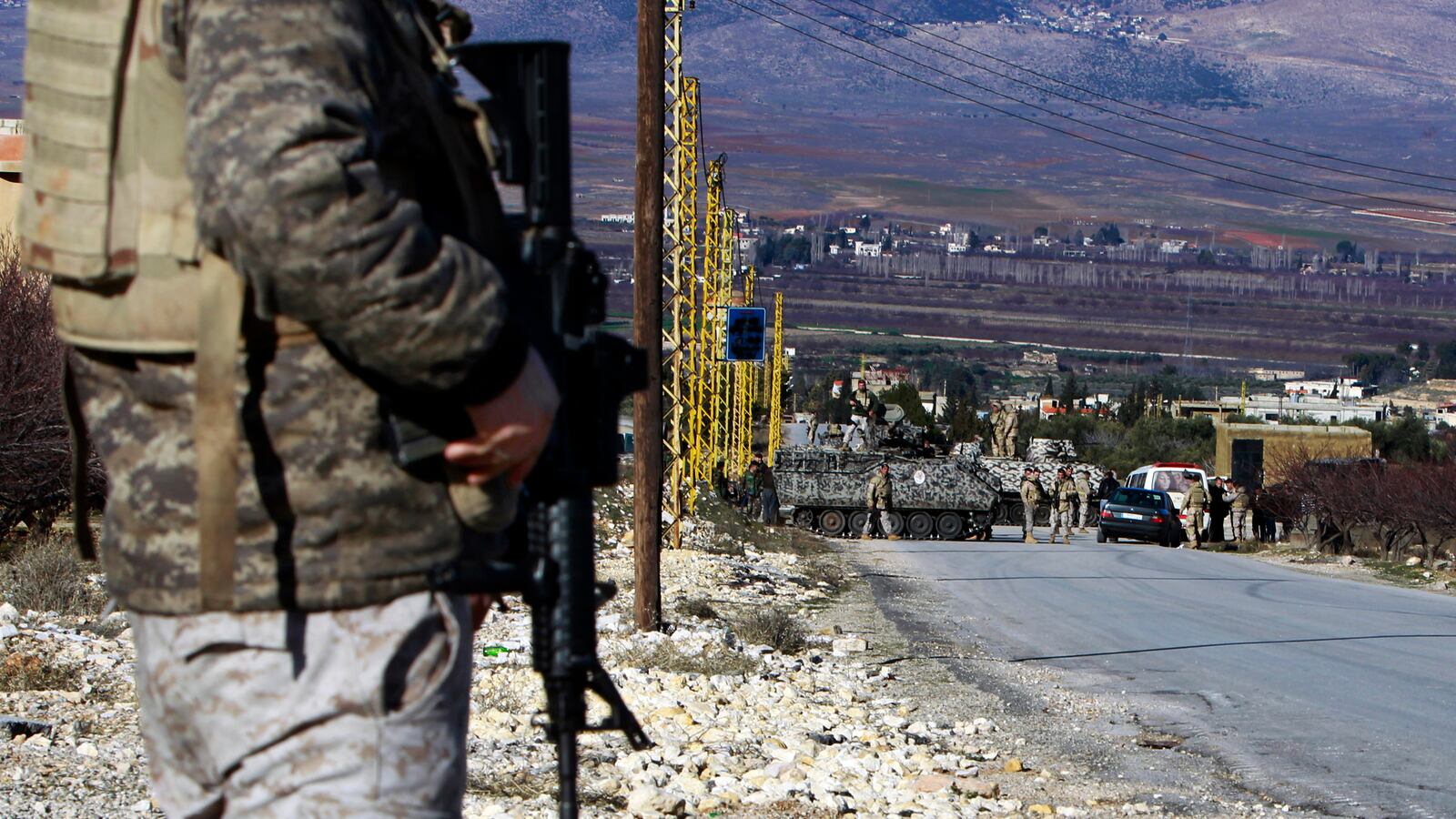 cheats/2013/05/28/three-lebanese-soldiers-killed/130528-Lebanon-cheat_cydn3o