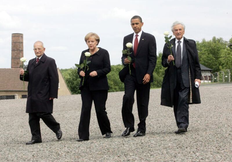 galleries/2009/06/03/photo-album-obama-s-trip-to-the-mideast-and-europe/obama-trip-2_mcndkl