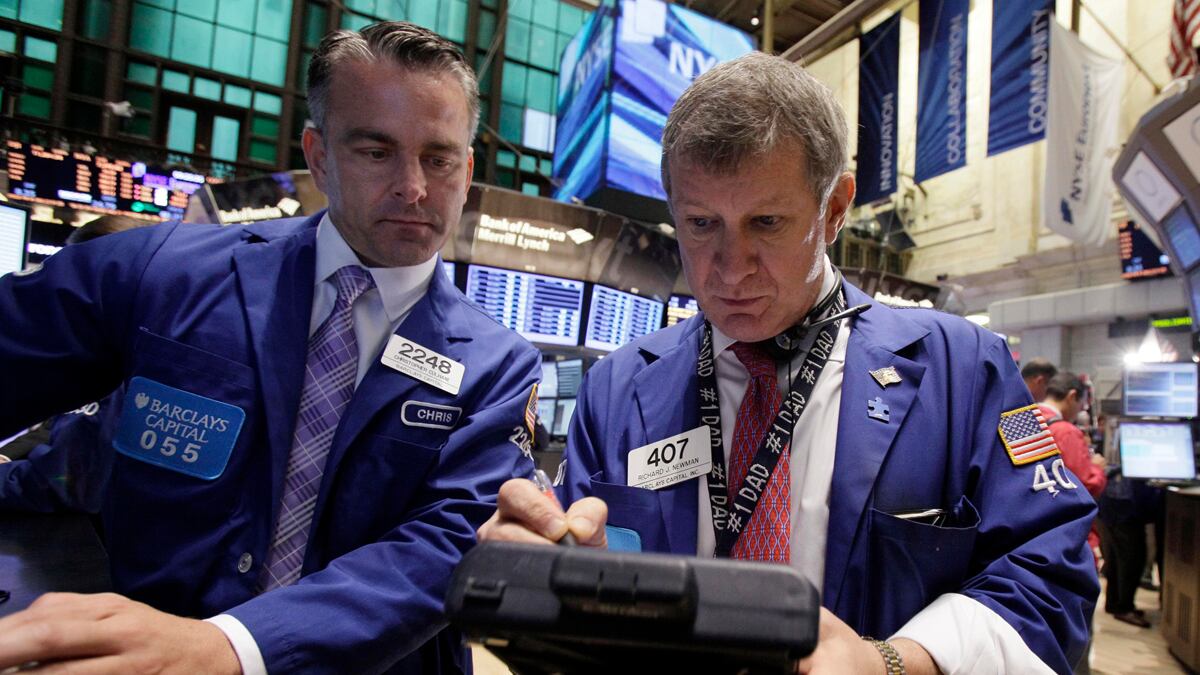 cheats/2011/08/29/stocks-nearly-break-even-for-year/dow-breaks-even-cheat_bsdydh