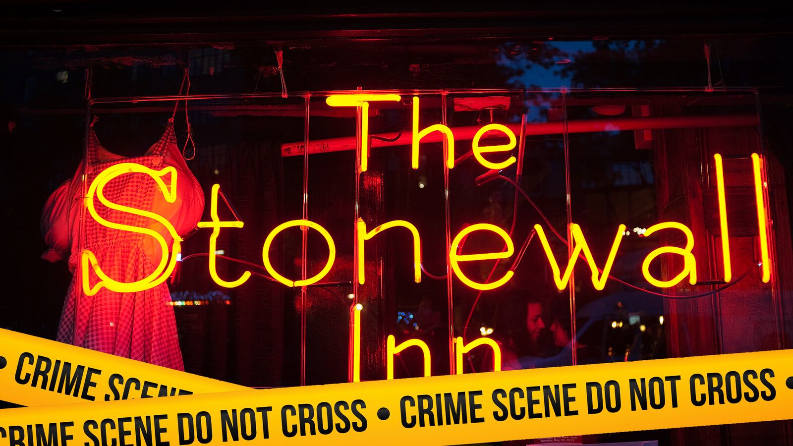 articles/2016/03/28/trans-woman-raped-at-stonewall-inn-new-york-s-famous-lgbt-bar/160328-stonewall-inn-tease_ptuzb8