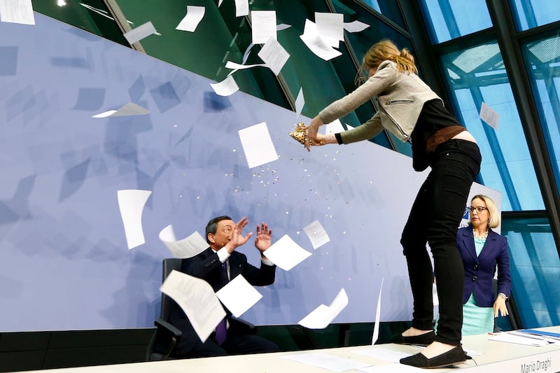 galleries/2015/04/18/the-week-in-pictures-april-18-2015/150417-WIP-01_bwdirj