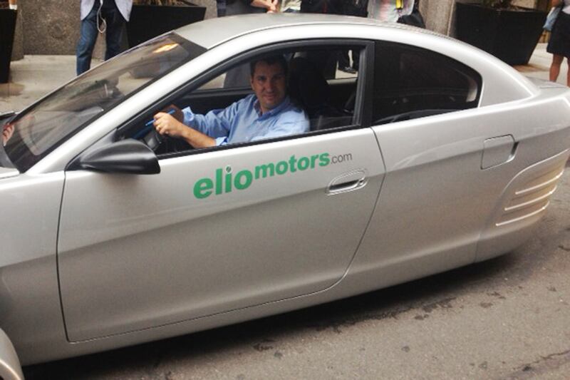 articles/2013/08/08/start-up-automaker-elio-builds-small-cheap-two-seater-car/130808-elio-gross-tease_jfpc9s