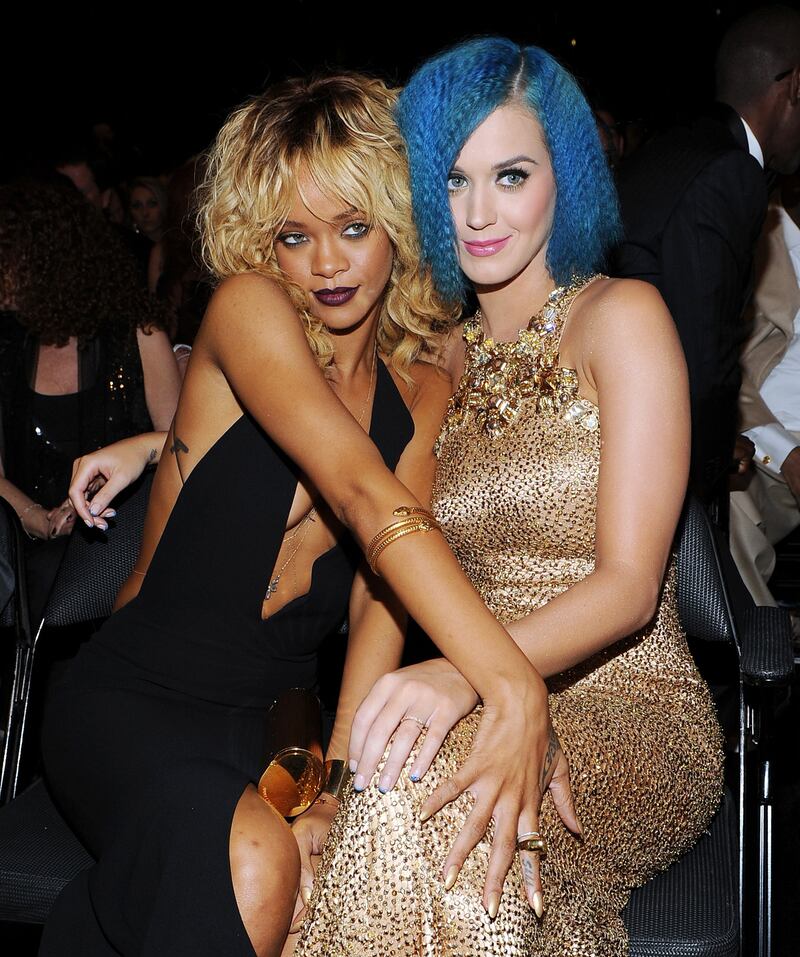 galleries/2013/02/26/katy-perry-vs-rihanna-kobe-bryant-vs-shaq-more-celebrity-frenemies-photos/130225-frenemies-rihanna-perry_dhmzdy