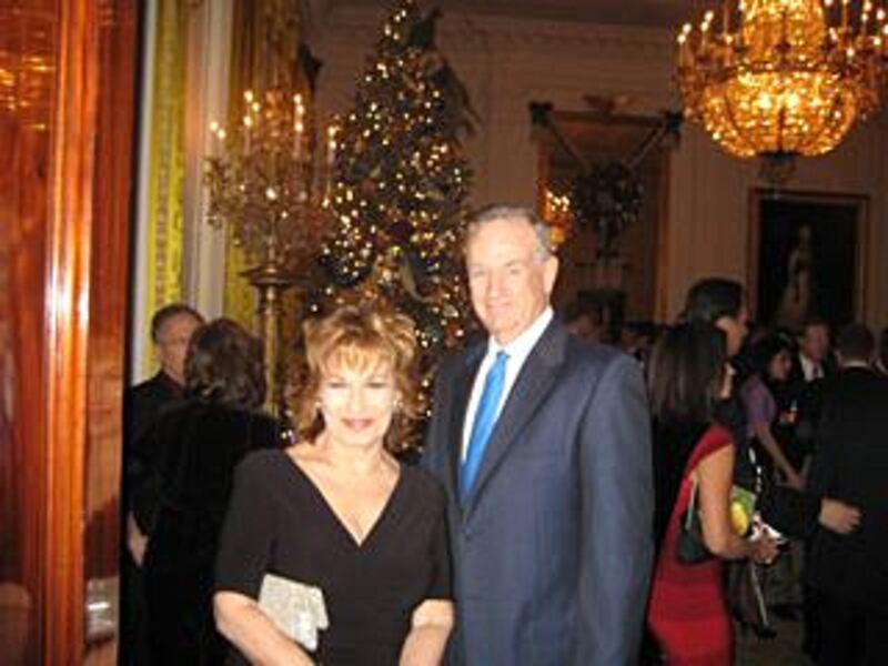 galleries/2010/12/16/celebrity-twitter-photos/twitpi1216---behar_jzjjbv