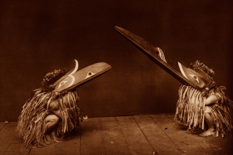 galleries/2015/07/04/edward-s-curtis-the-man-who-photographed-the-american-west/150630-curtis-american-west2_hnw2we