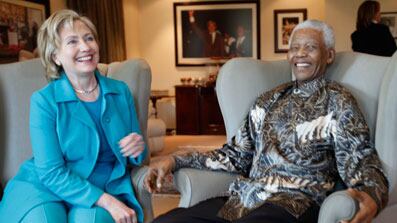 cheats/2009/08/07/hillary-meets-mandela-in-south-africa/clinton-mandela_42157_qsgr8c