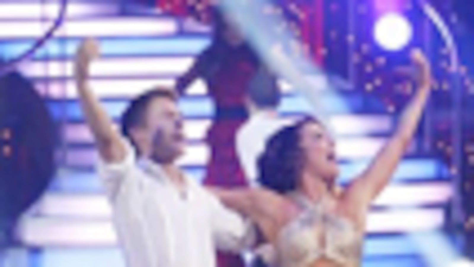 cheats/2010/11/23/jennifer-grey-wins-dwts/dwts-finale_143408_p2tjzo