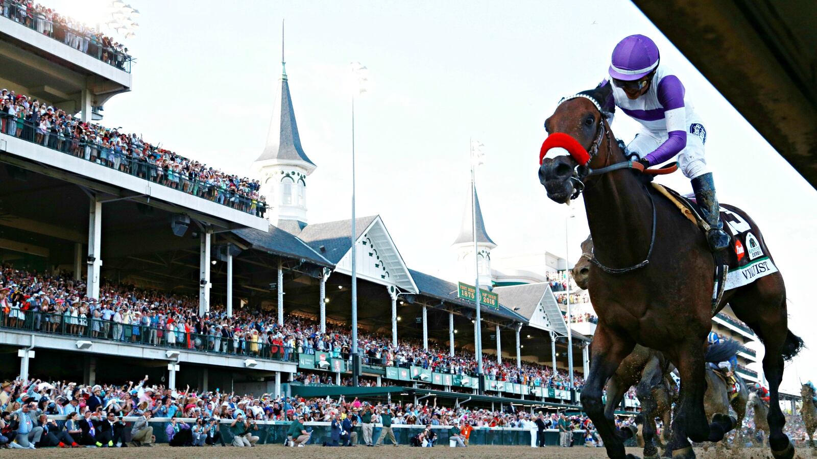 cheats/2016/05/08/nyquist-wins-kentucky-derby/160508-nyquist-derby-cheat_emstfd