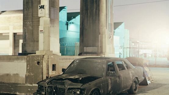 galleries/2009/10/15/mean-streets-haunting-photos-of-america-s-forgotten-cities/steacy---inner-city---1_nwhgb4