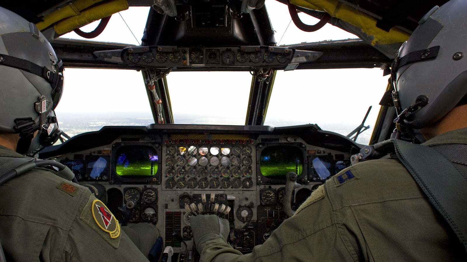 cheats/2013/05/08/17-air-force-officers-suspended/130509-air-force-cheat_b1wvsb