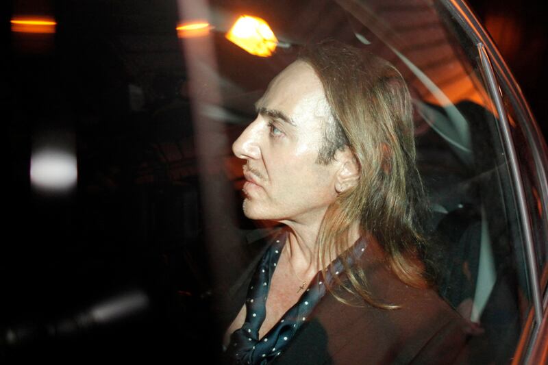 galleries/2011/12/27/celebrity-meltdowns-of-2011-photos/celebrity-meltdowns-john-galliano_gx9oug