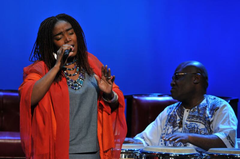 galleries/2010/03/13/women-in-the-world-conference-day-2/day-2---24_i9hzpq