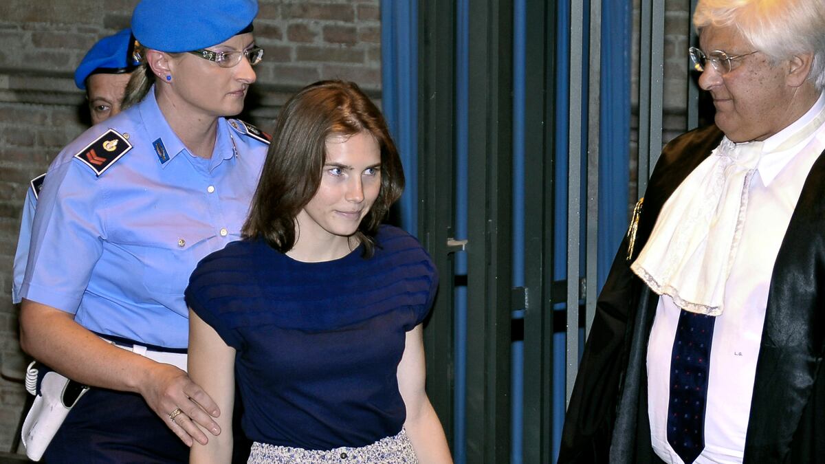 cheats/2011/06/18/knox-s-inmate-she-s-innocent/amanda-knox-cheat_rlvcoy