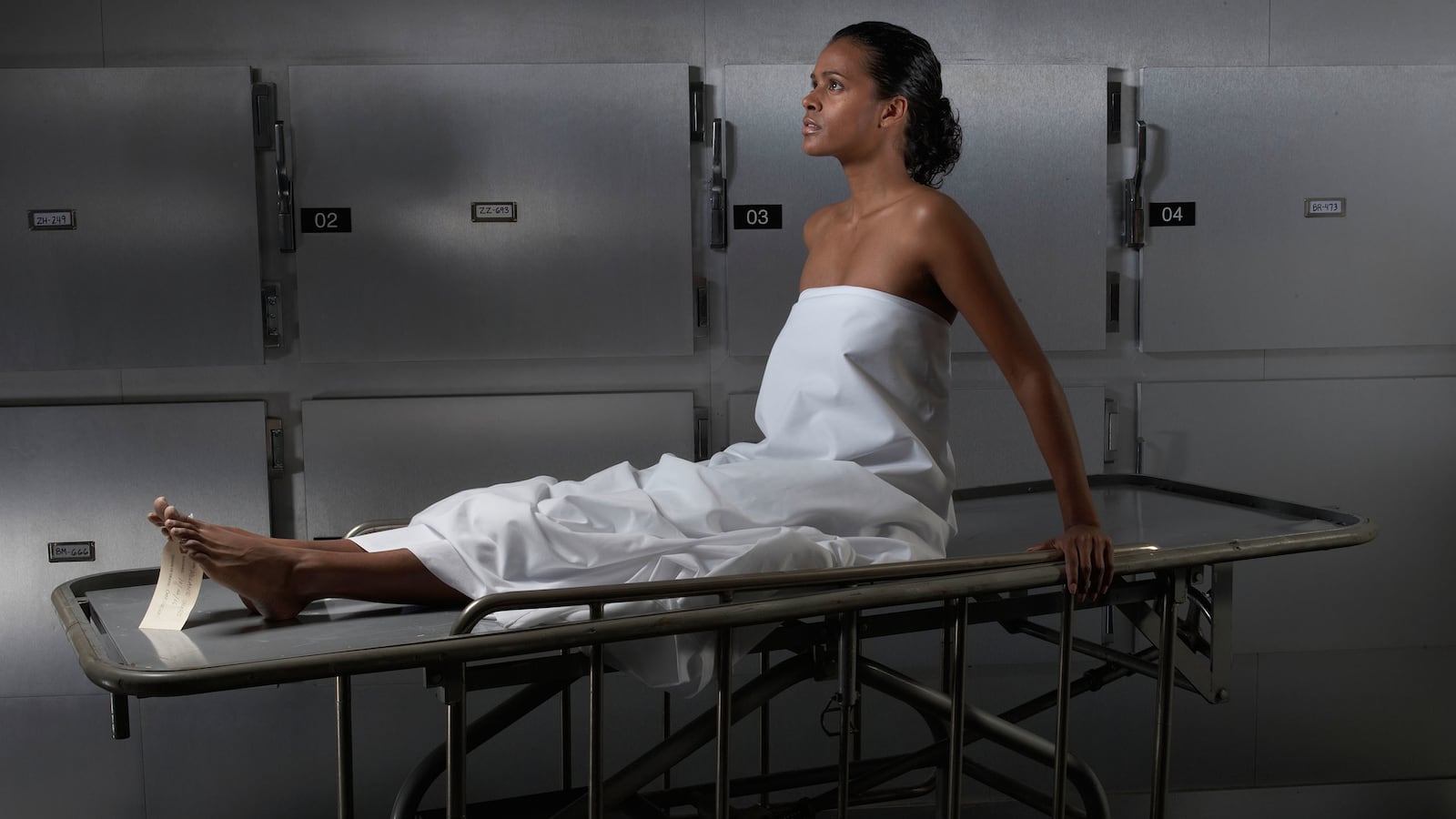 articles/2014/11/21/what-it-s-like-to-wake-up-dead/141120-anand-death-tease_j1vkhv