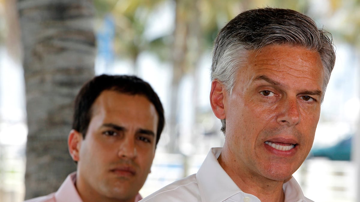 cheats/2011/08/20/huntsman-slams-perry-on-climate-economy/huntsman-perry-cheat_nu8rc4