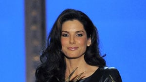 cheats/2010/06/06/sandra-bullock-comes-out-of-hiding/sandra-bullock-comes-out-of-hiding_m9wosd