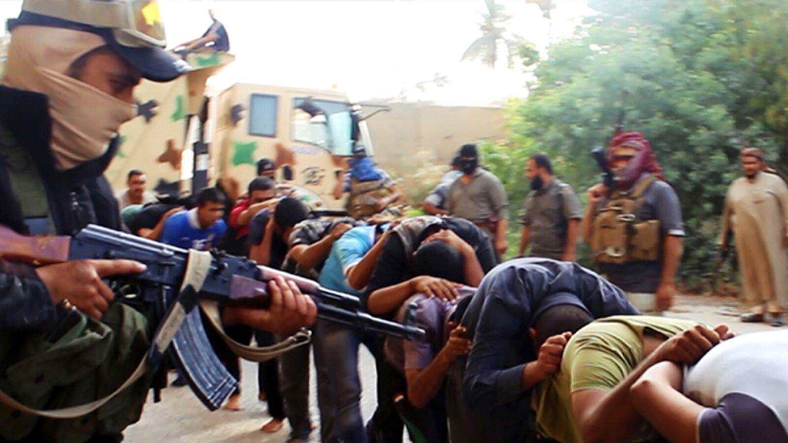 cheats/2014/06/15/isis-we-killed-1-700-iraq-soldiers/140615-lake-intel-iraq-tease_wk3ke7