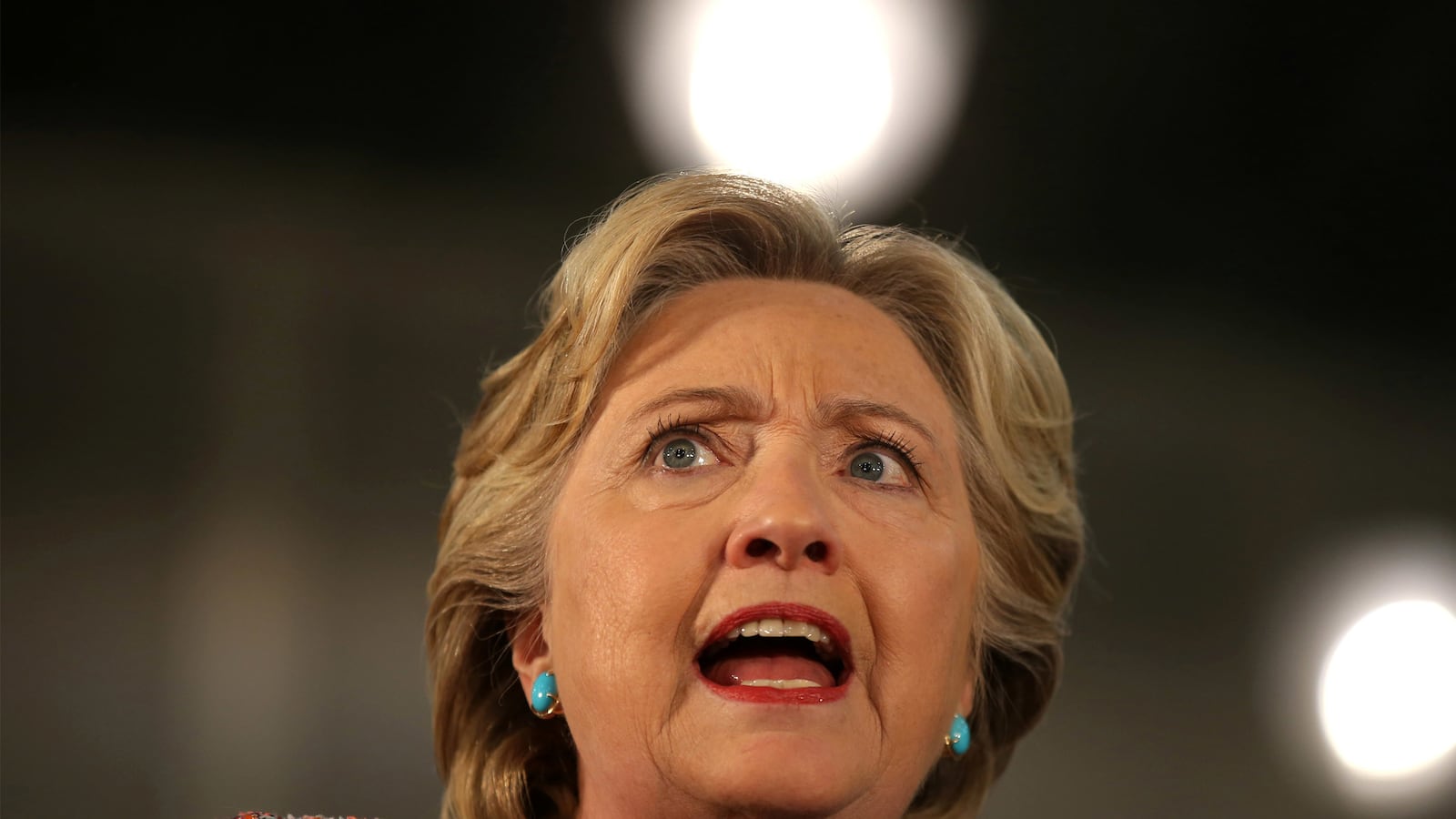 articles/2016/10/17/democrats-worry-about-hillary-clinton-s-ground-game/161013-_Murphy-Clinton-tease_zmlomn