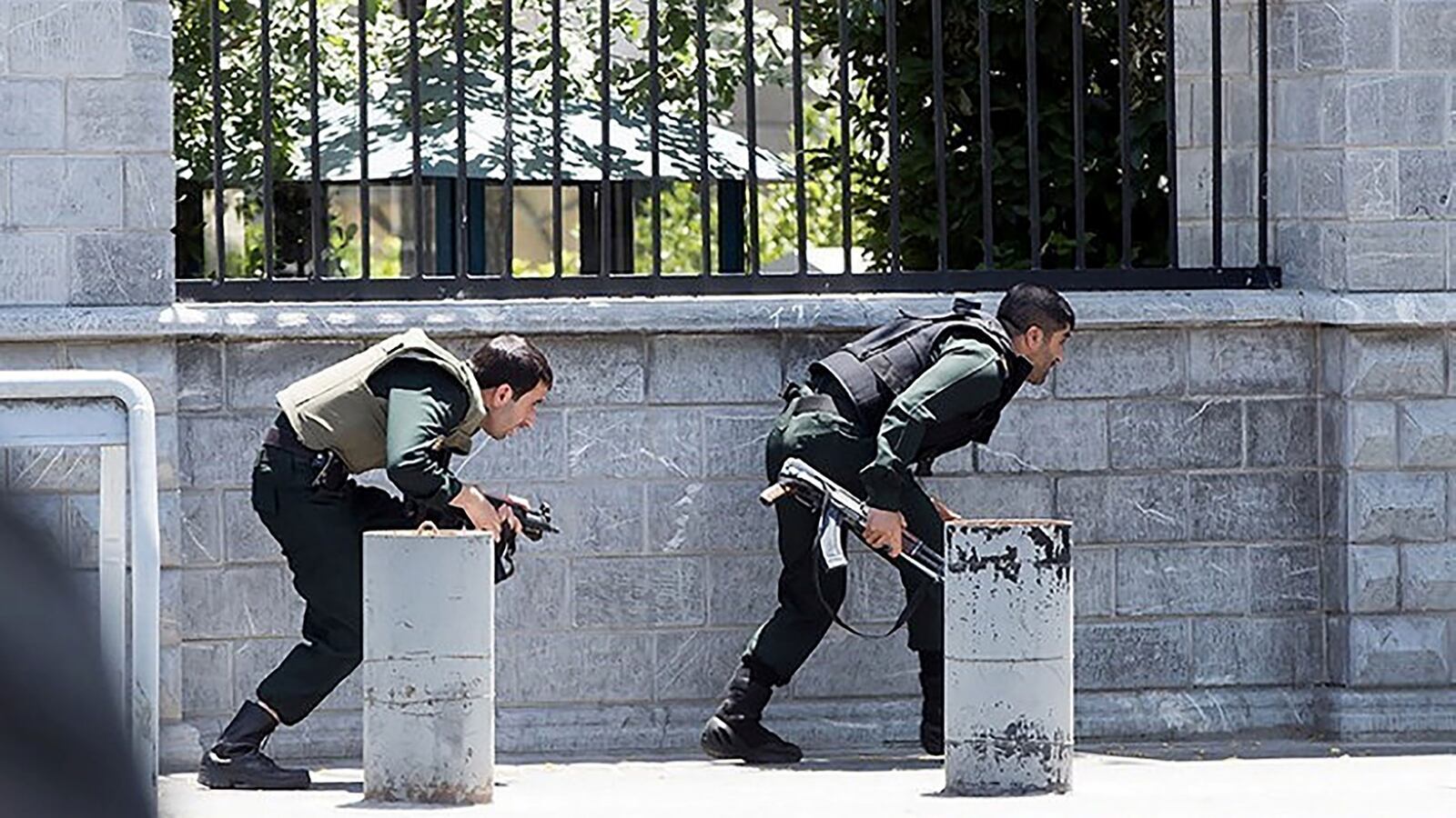 170607-jocelyn-isis-hits-iran-hero_chd15q