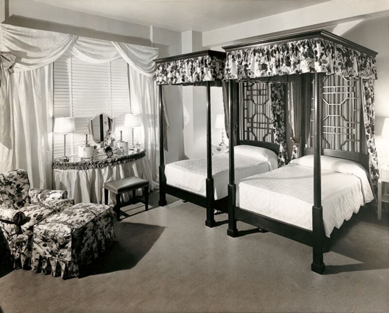 galleries/2010/03/10/lady-designers/gld-93_hj5egt