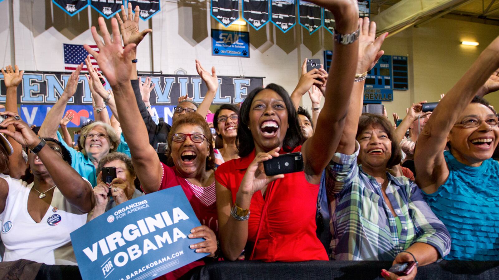 articles/2012/09/27/are-the-polls-really-biased-for-obama/polls-oversampling-democrats_syhs4y