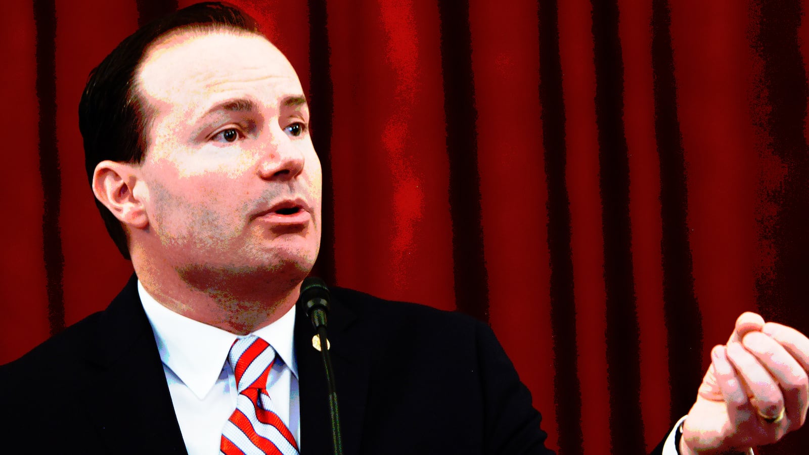 180924-lewis-mike-lee-hero_sa74bt