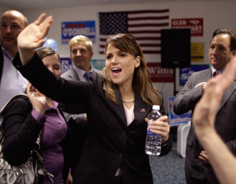 articles/2010/10/29/christine-odonnell-sex-scandal-meghan-mccain-defends-her/mccain-in-defense-of-odonnell_137312_bqhz4y