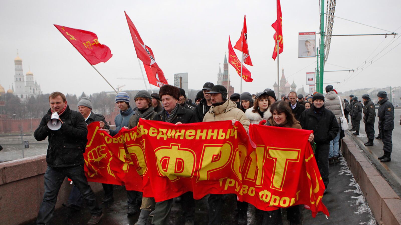 cheats/2011/12/10/thousands-gather-to-protest-russian-vote/moscow-thousand-protest-vote-cheat_mmcvxc