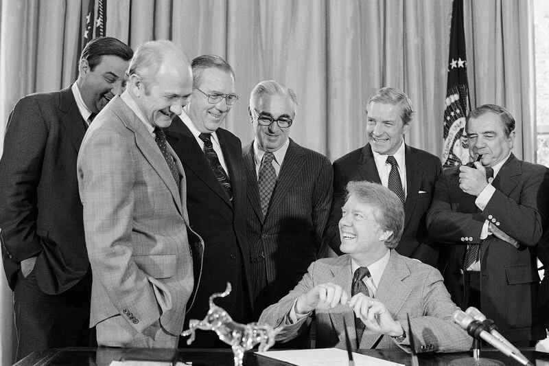 galleries/2012/12/06/longtime-texas-rep-jack-brooks-dies-photos/jack-brooks-obituary-1977_skngwh