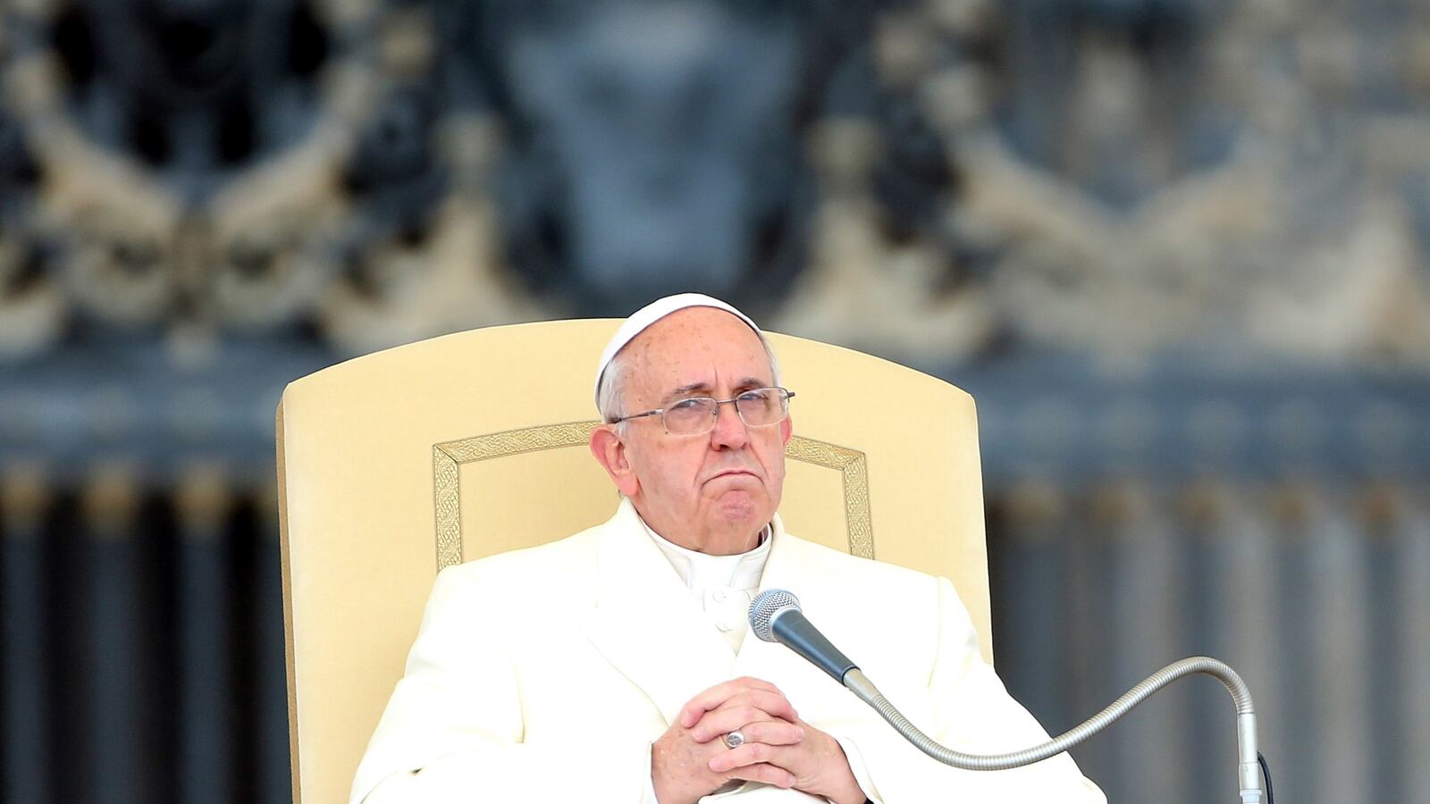 articles/2014/01/26/how-pope-francis-s-management-strategies-could-fix-wall-street/140124-pope-francis-lowney-tease_gaw9fq