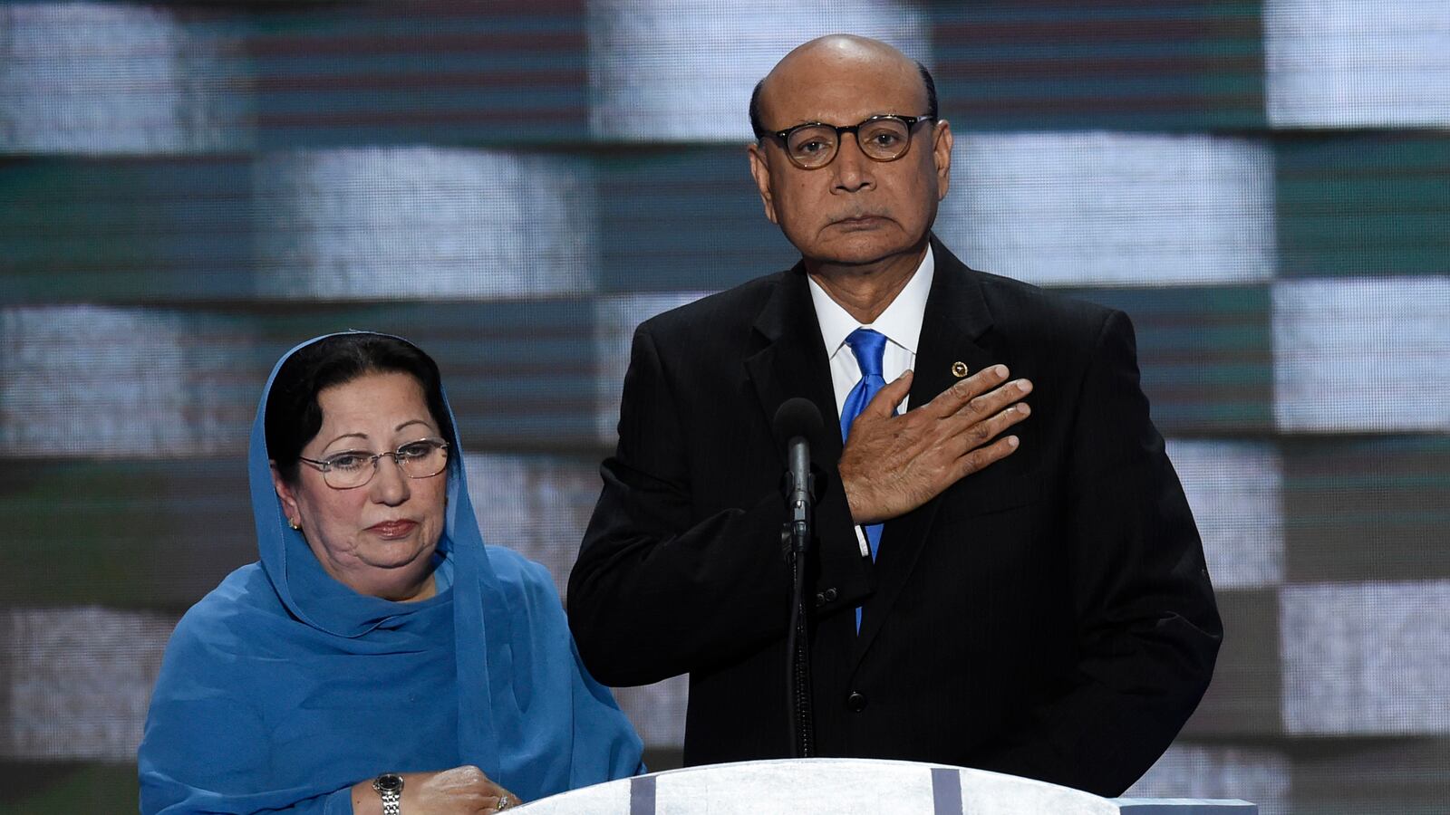 articles/2016/08/05/the-khans-real-triumph-over-trump/160804-budhos-khans-muslims-tease_sdooub