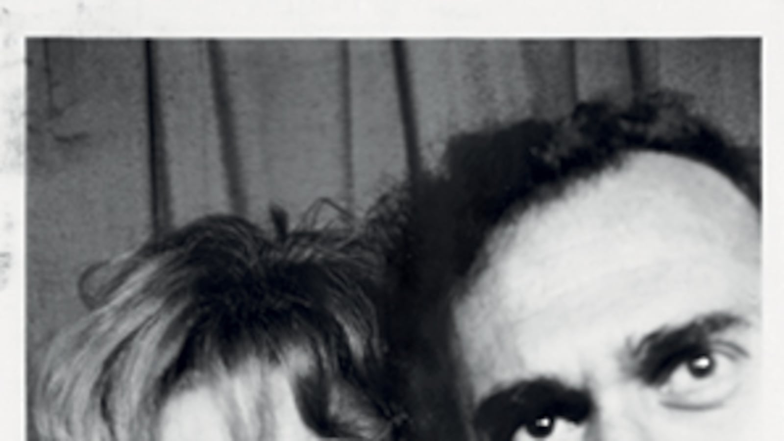 articles/2010/11/03/antonia-frasers-must-you-go-review-by-norris-church-mailer/mailer-anotnia-fraser-gallery-launch_dyps0f