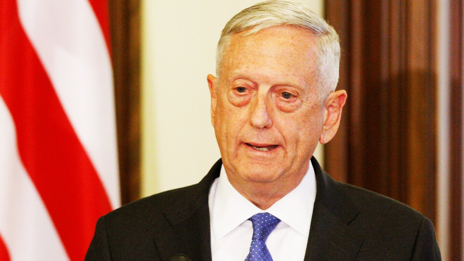 170829-michaelson-mattis-tease_j3ij8v