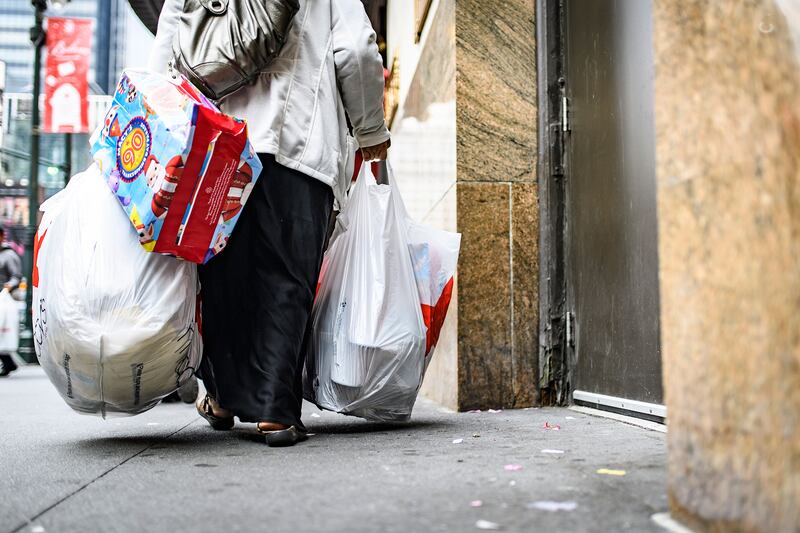 galleries/2016/11/25/black-friday-madness/161125-black-friday-gallery-03_xspbid