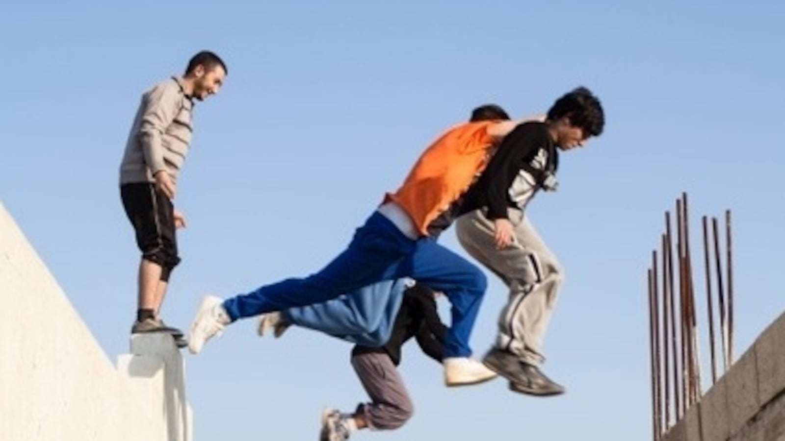 articles/2013/07/16/if-you-build-it-they-will-skate/parkour-oz_jhvabg